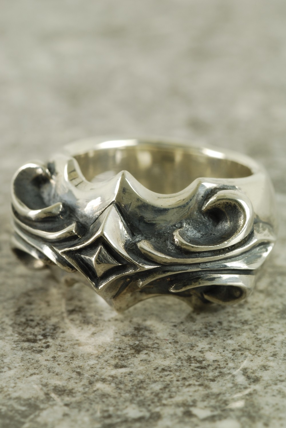 LSD(Loud Style Design) - Ring『nameless』 | gossip