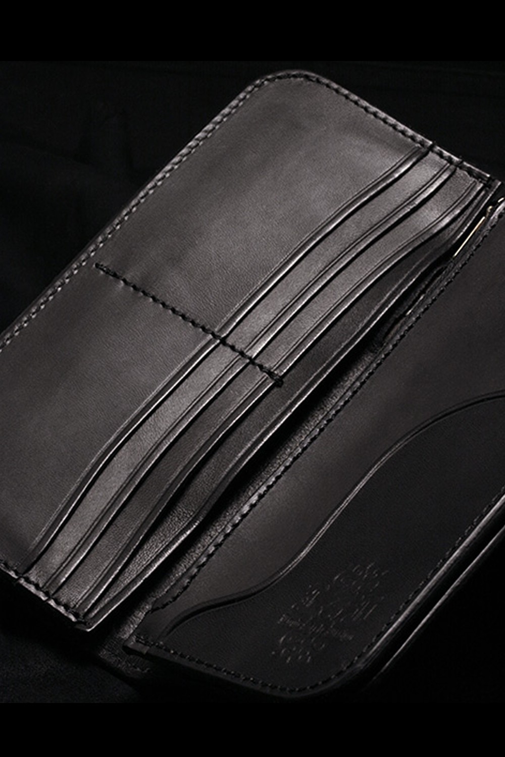 ラウドスタイルデザイン　財布 LSD(Loud Style Design) - Leather Wallet『nameless』 | gossip