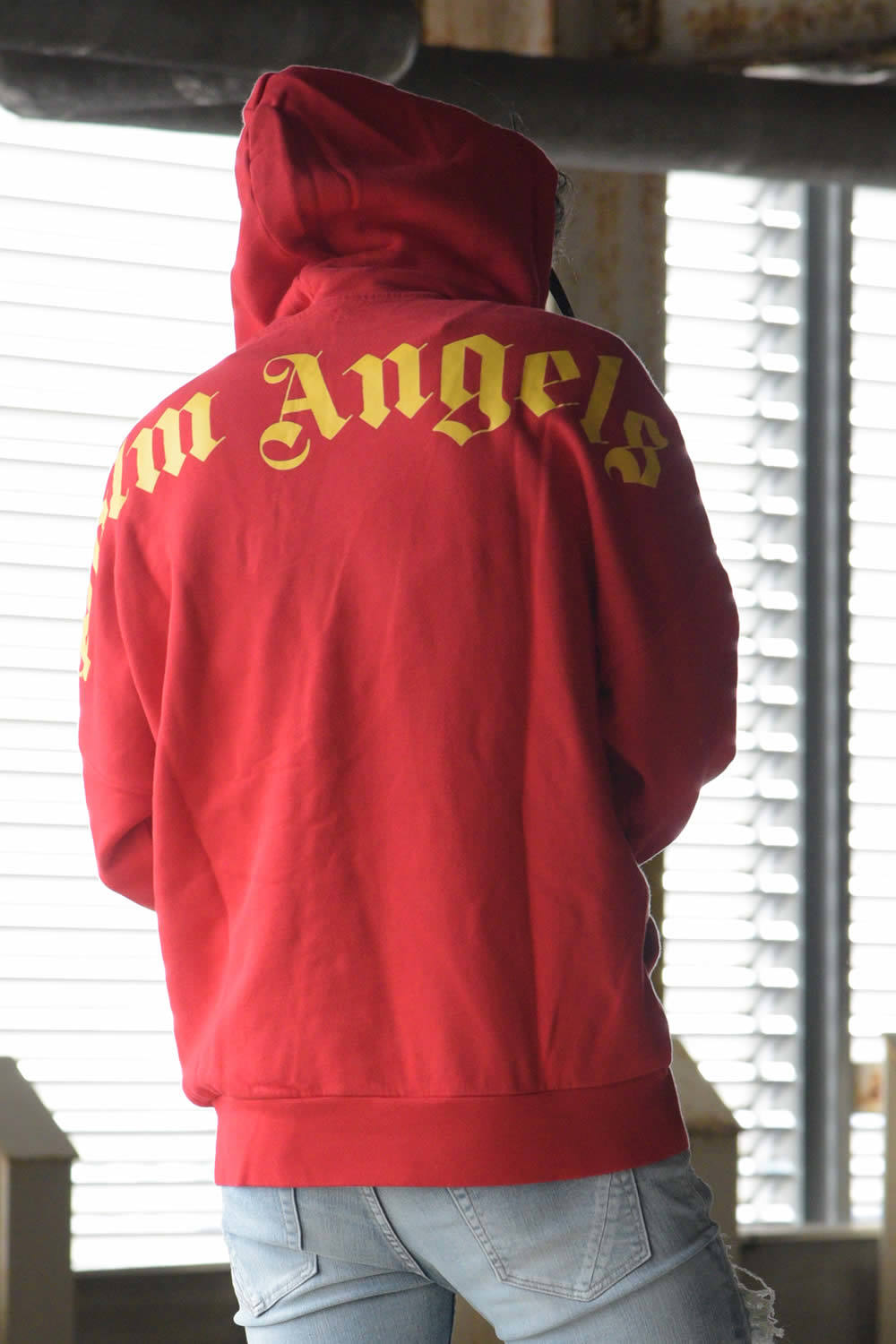 Palm Angels スカジャン Lサイズ レッド Palm Angels】BURNING SWEATER(PINK/YELLOW) | AYIN