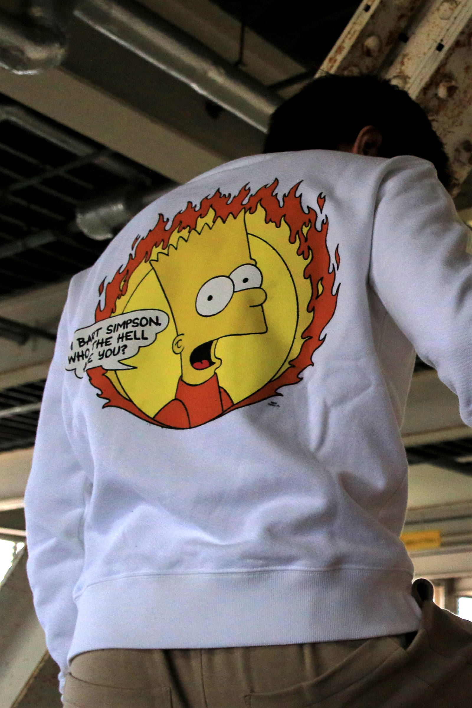 Off White Flamed Bart Slim Crewneck ザ シンプソンズ フレイム バート スリムフィット クルーネック スウェット Gossip